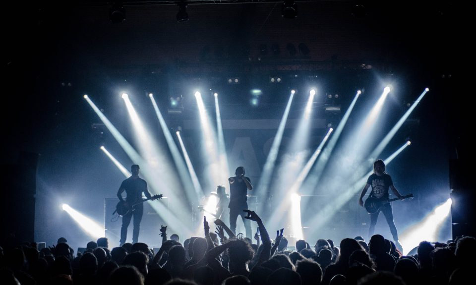 El Algoritmo CLP de Compensación de Picos de Nivel